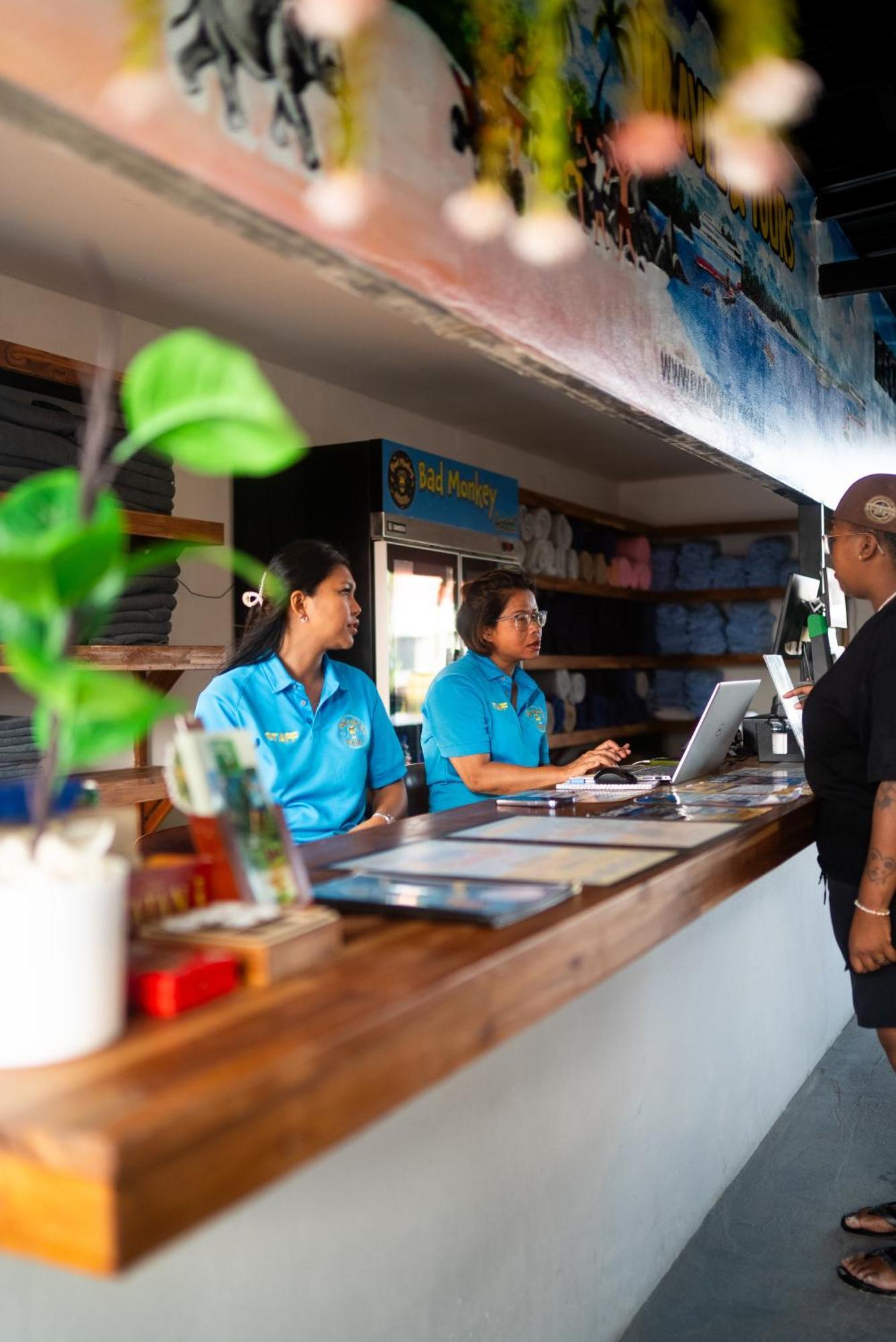 'צ'אוונג ביץ Bad Monkey Samui Hostel מראה חיצוני תמונה